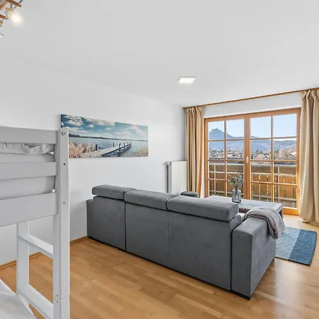 Wolke 7 Traumhaftes Bergpanorama Stilvoll Eingerichtet Max 9 Personen