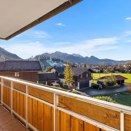 Wolke 7 Traumhaftes Bergpanorama Stilvoll Eingerichtet Max 9 Personen Daire Kochel am See